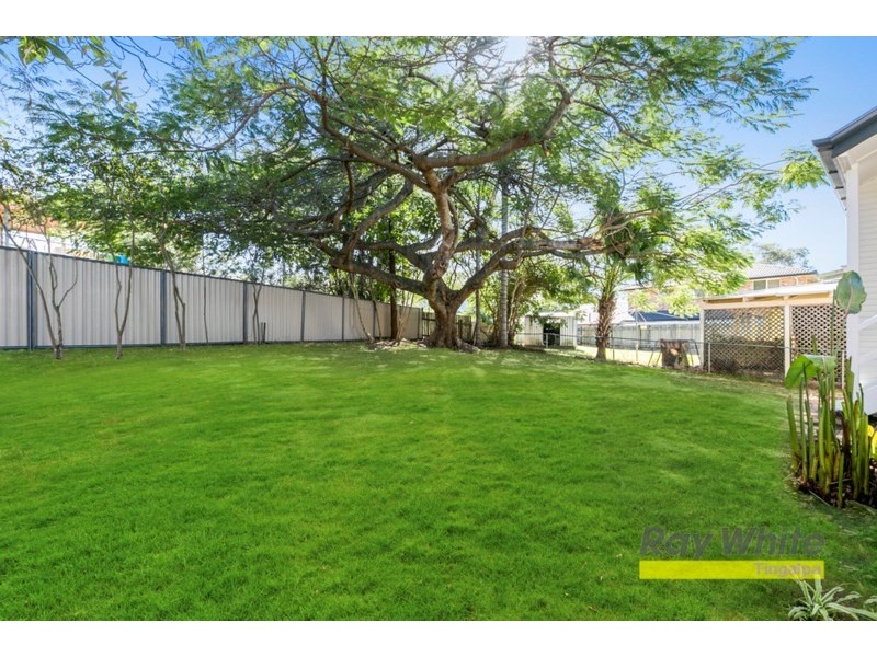 165 Wondall Road, Wynnum West QLD 4178