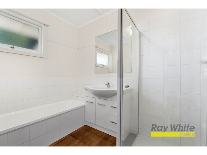 165 Wondall Road, Wynnum West QLD 4178