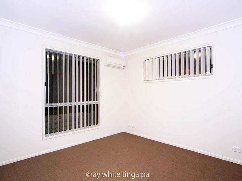 10 Rymera Cresent, Wakerley QLD 4154