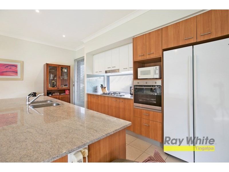 61 Mossvale Drive, Wakerley QLD 4154
