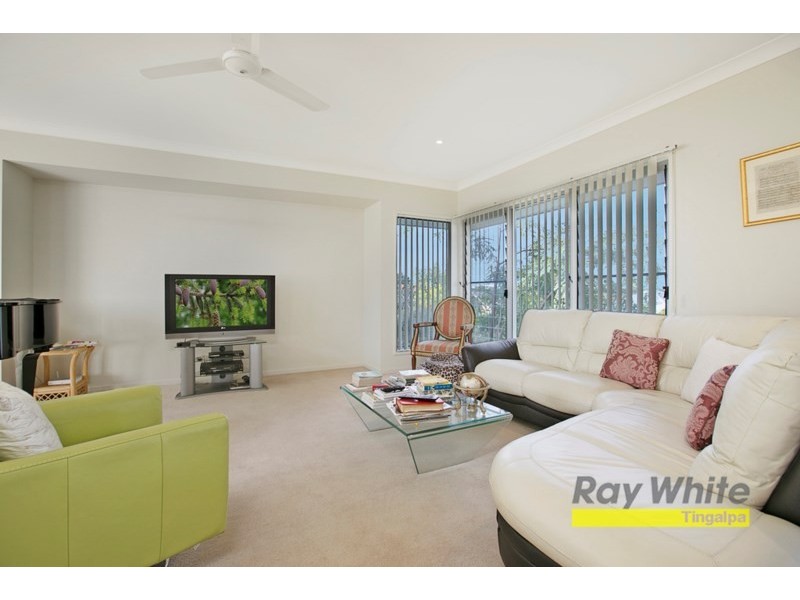 61 Mossvale Drive, Wakerley QLD 4154