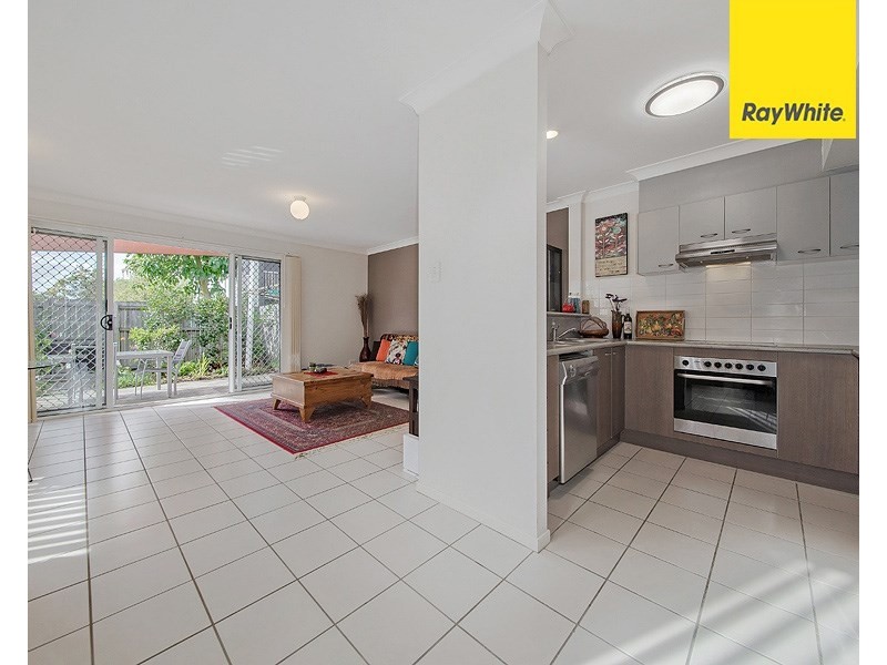 13/83 Dibar Street, Wynnum QLD 4178