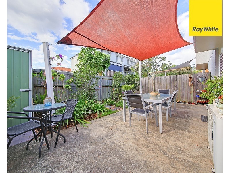 13/83 Dibar Street, Wynnum QLD 4178