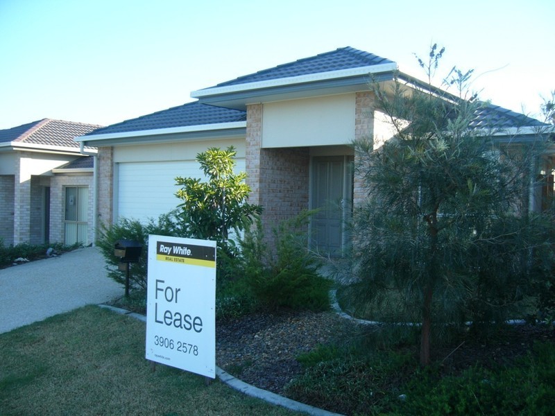 9 Lexey Crescent, Wakerley QLD 4154