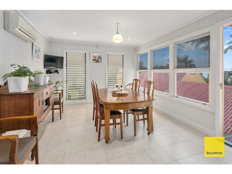 35 Southwick Street, Wynnum QLD 4178