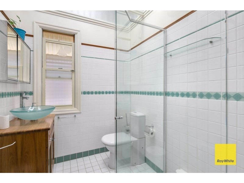 35 Southwick Street, Wynnum QLD 4178