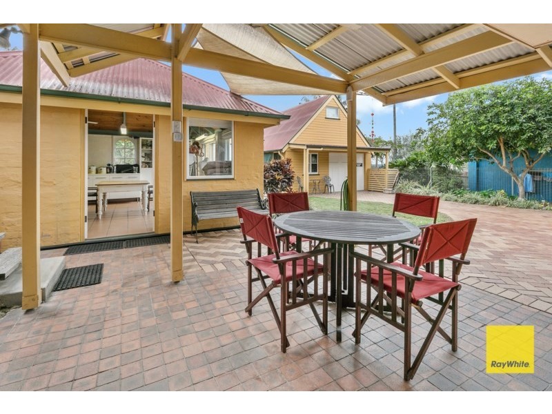 35 Southwick Street, Wynnum QLD 4178