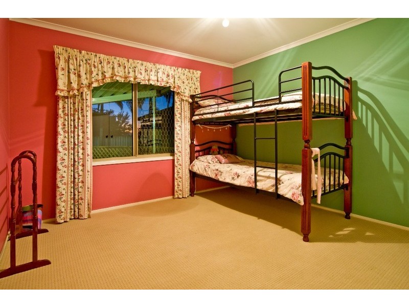 43 Burstall Avenue, Belmont QLD 4153