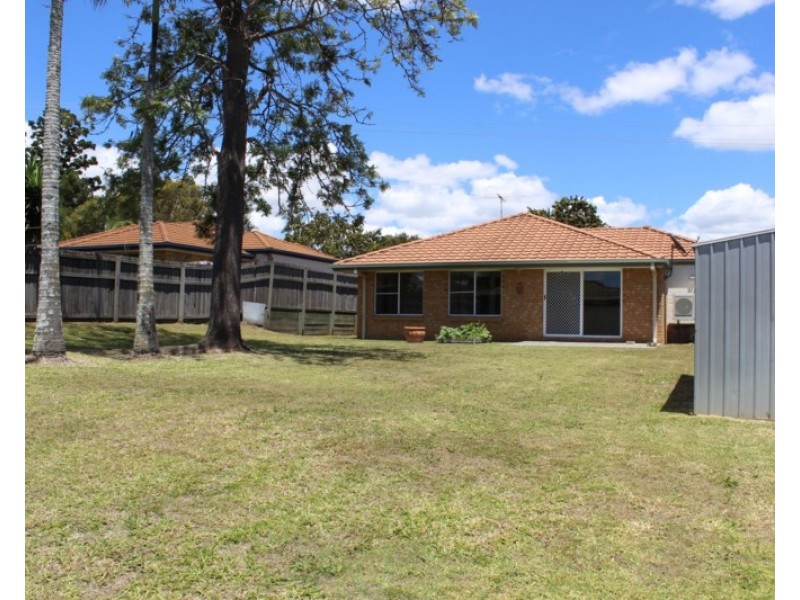 34 School Road, Wynnum West QLD 4178