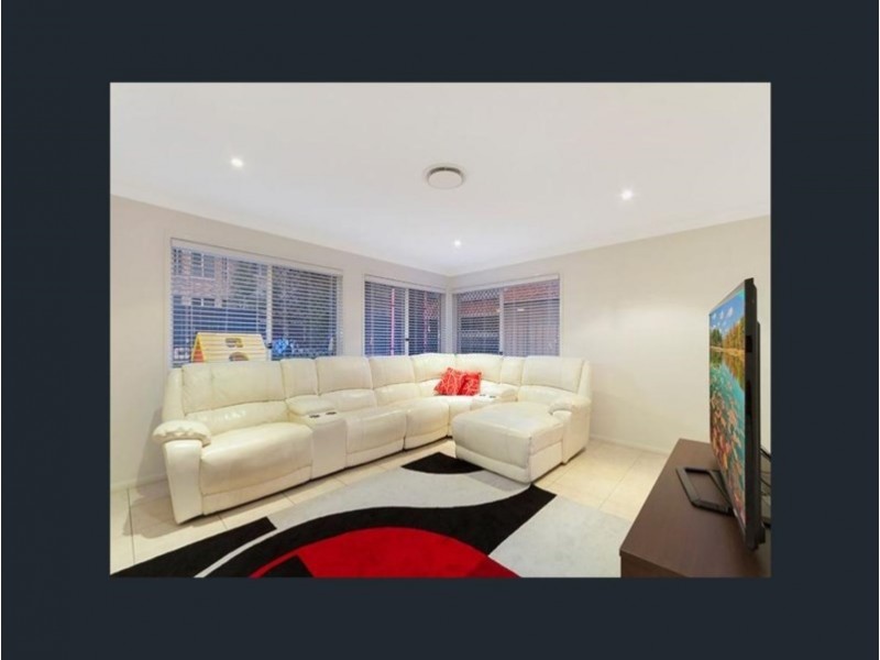 35 Underwood Street, Wakerley QLD 4154