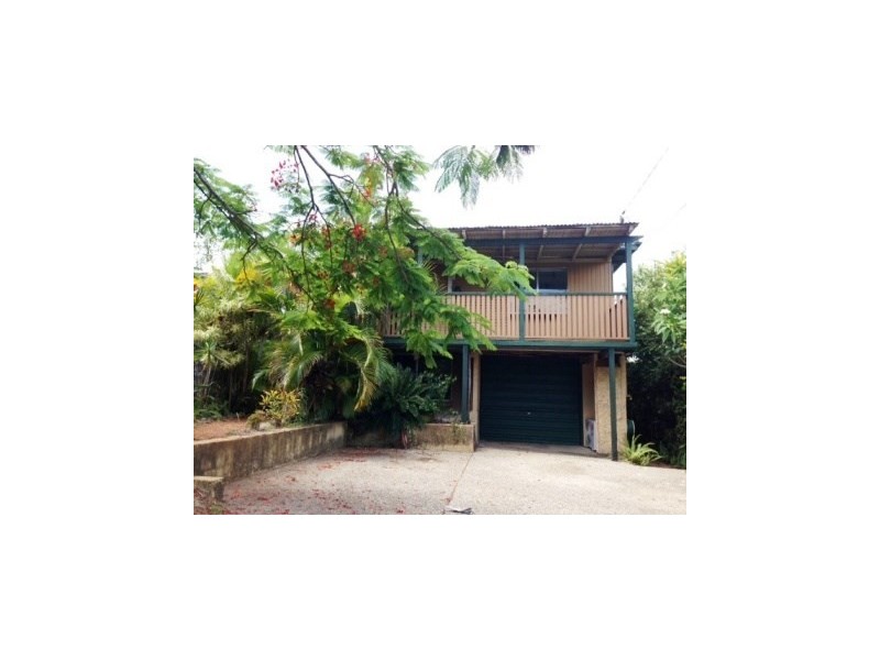 11 Arakurta Street, Lota QLD 4179