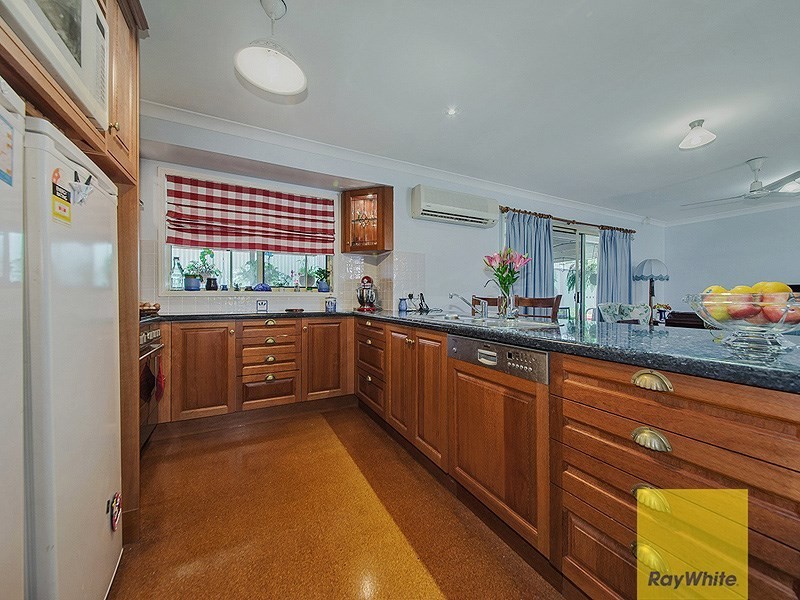 6 Currigee Circuit, Tingalpa QLD 4173