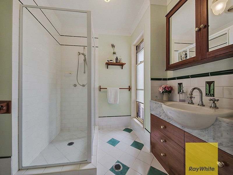 6 Currigee Circuit, Tingalpa QLD 4173