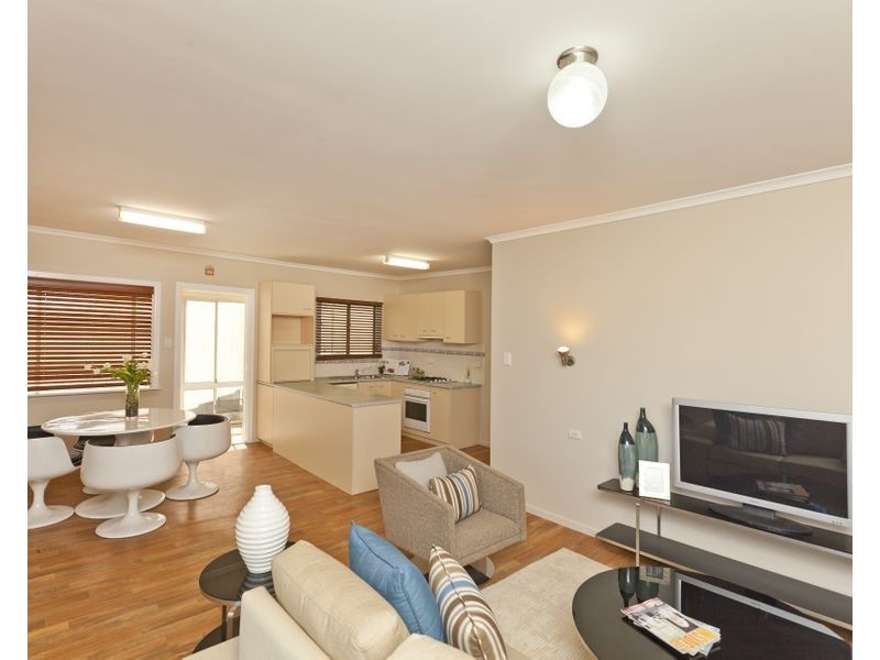 243 Belmont Road, Belmont QLD 4153