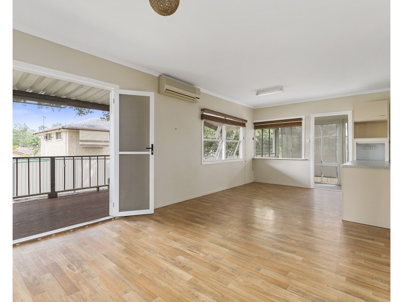 243 Belmont Road, Belmont QLD 4153