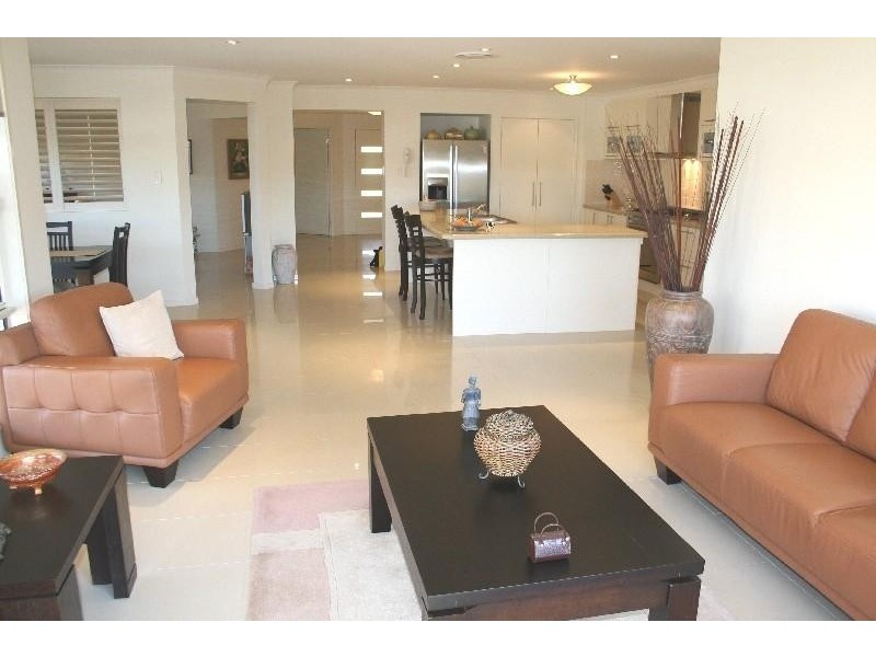 33 Whitby Place, Thornlands QLD 4164