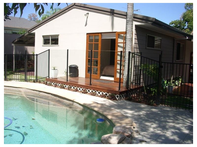 21 Strahan Street, Belmont QLD 4153