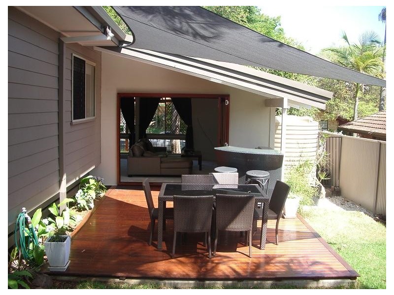 21 Strahan Street, Belmont QLD 4153