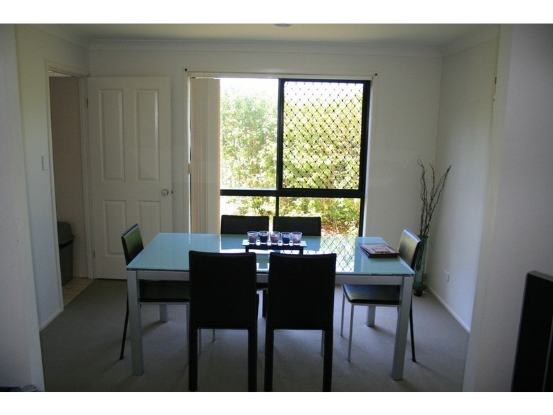 6 Kenrick Close, Wakerley QLD 4154