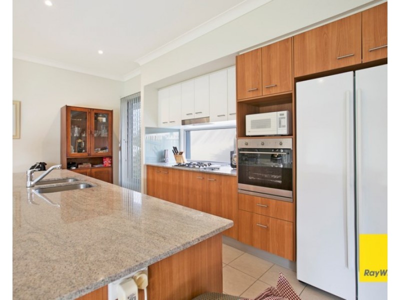 61 Mossvale Drive, Wakerley QLD 4154