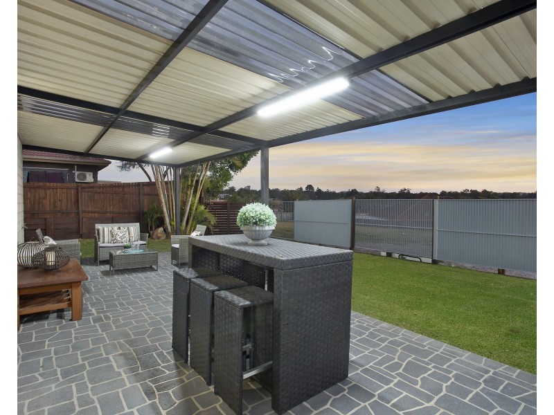 26 Underwood Street, Wakerley QLD 4154