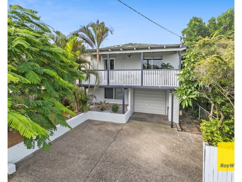 11 Arakurta Street, Lota QLD 4179