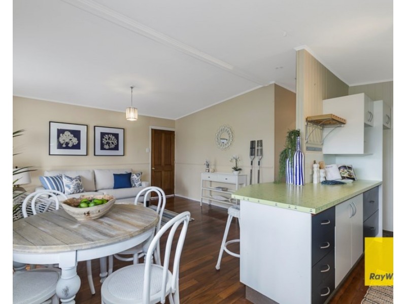 11 Arakurta Street, Lota QLD 4179