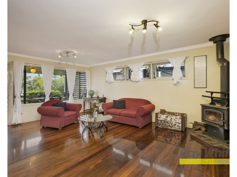 17 Barbara Street, Manly West QLD 4179