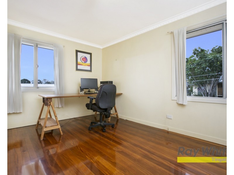 17 Barbara Street, Manly West QLD 4179