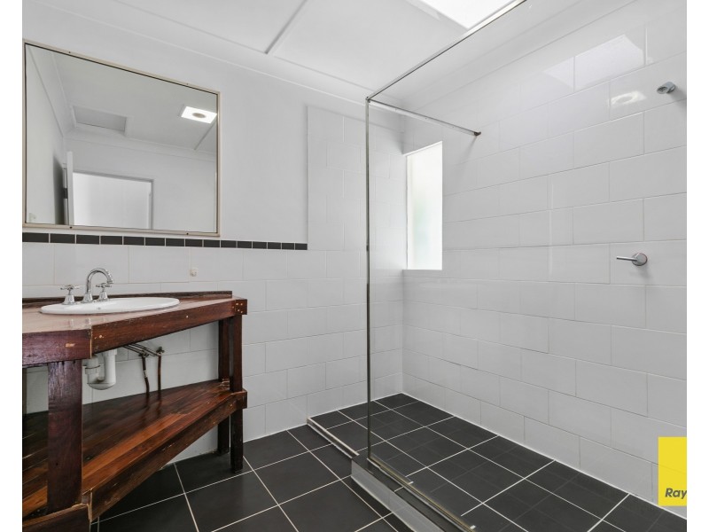 1 Eversholt Street, Tingalpa QLD 4173