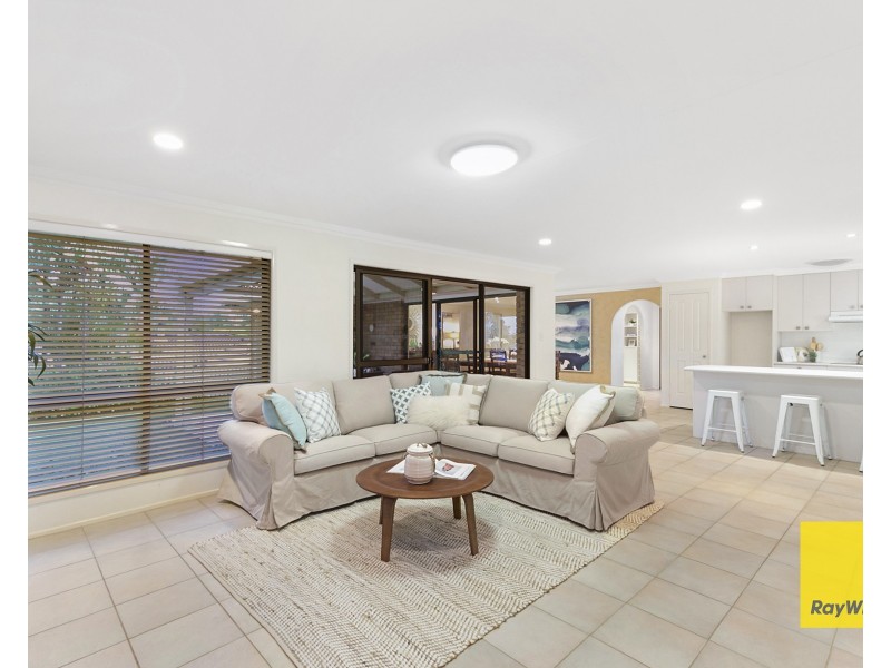 3 Pelsart Street, Belmont QLD 4153