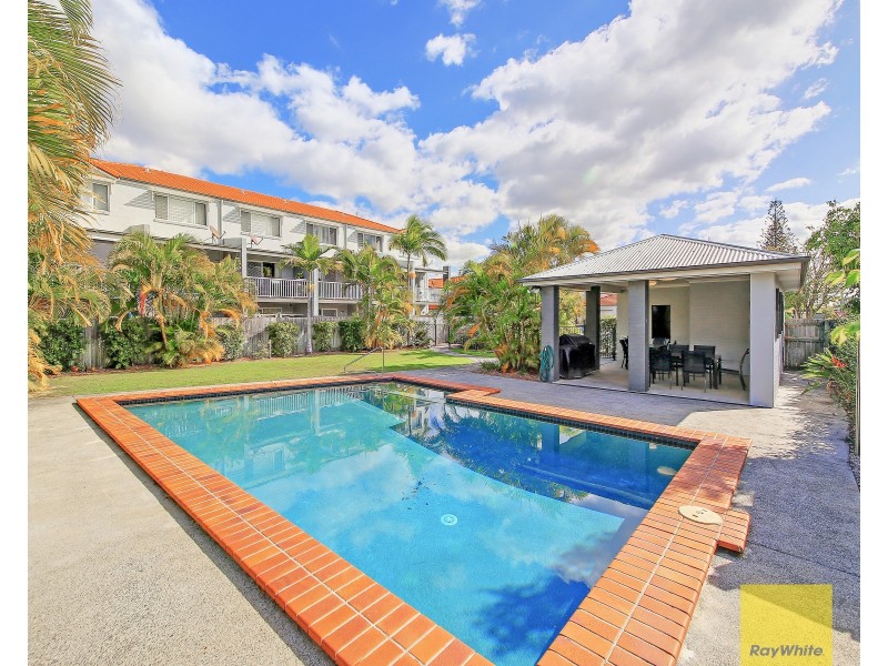 2/83 Dibar Street, Wynnum QLD 4178