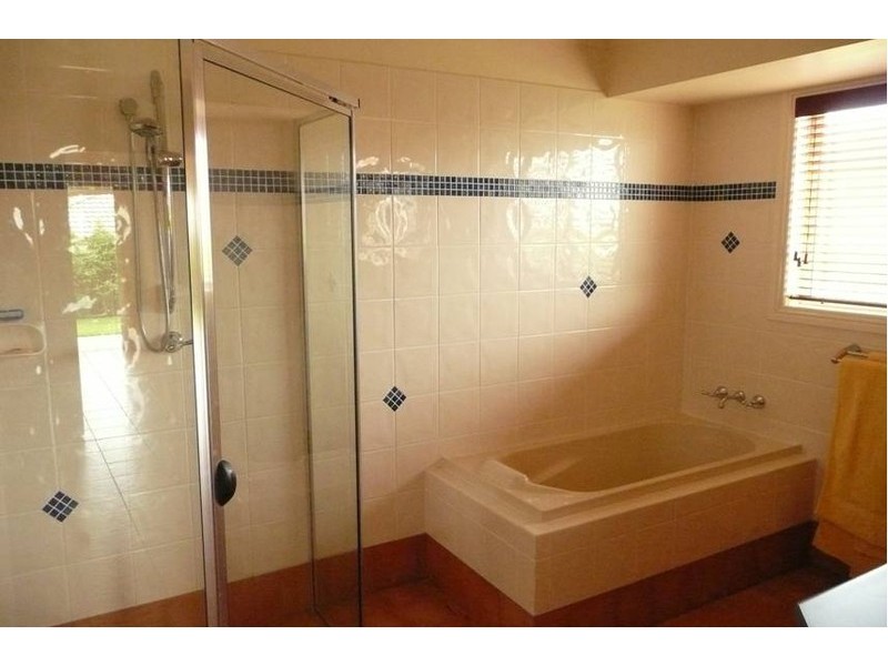 57 Underwood Street, Wakerley QLD 4154