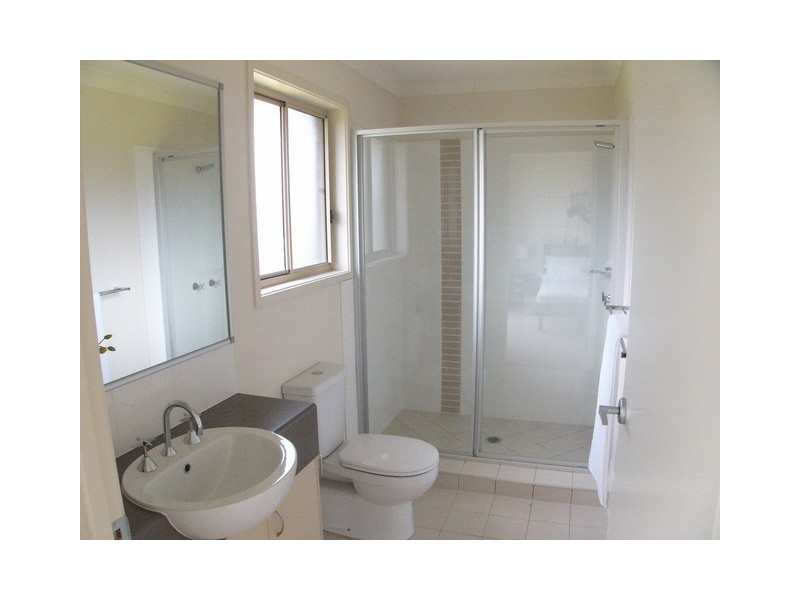 68 Matthews Way, Wakerley QLD 4154