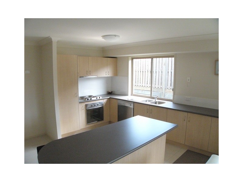 68 Matthews Way, Wakerley QLD 4154