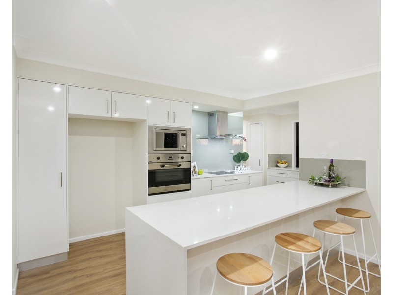 26 Underwood Street, Wakerley QLD 4154