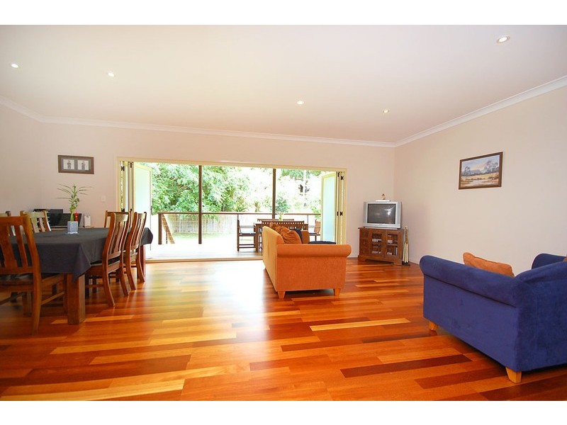 65 Erica Street, Cannon Hill QLD 4170