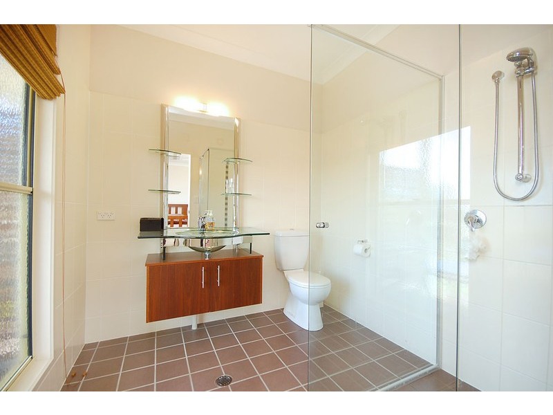 65 Erica Street, Cannon Hill QLD 4170