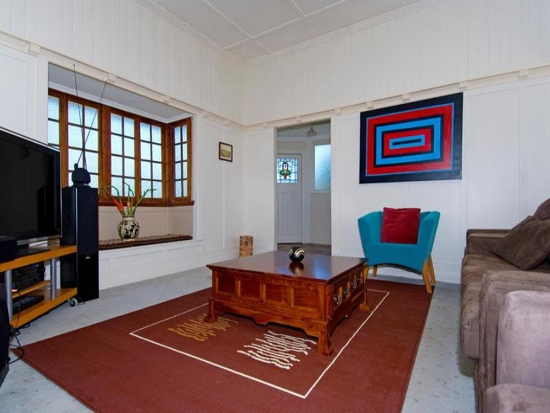 147 Pembroke Road, Coorparoo QLD 4151