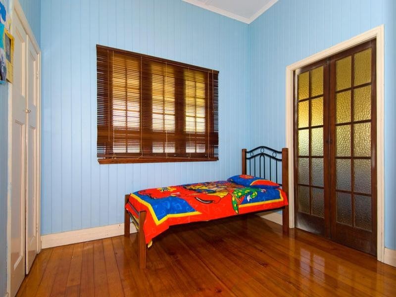 147 Pembroke Road, Coorparoo QLD 4151