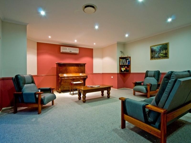 43 Burstall Avenue, Belmont QLD 4153