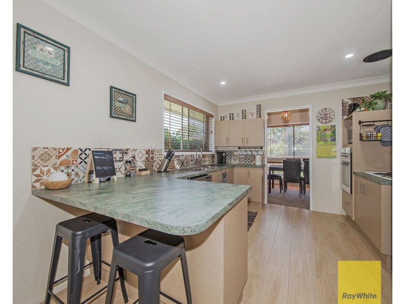 19 Gateway Street, Wynnum West QLD 4178