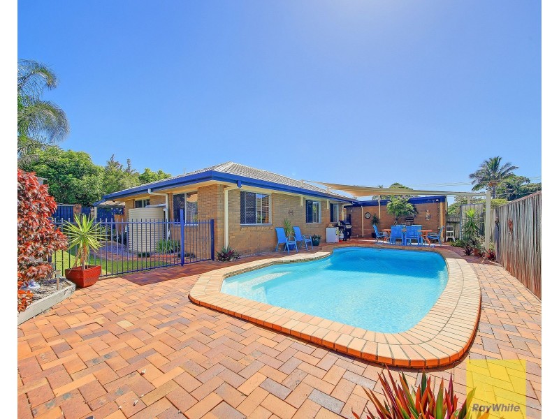 19 Gateway Street, Wynnum West QLD 4178