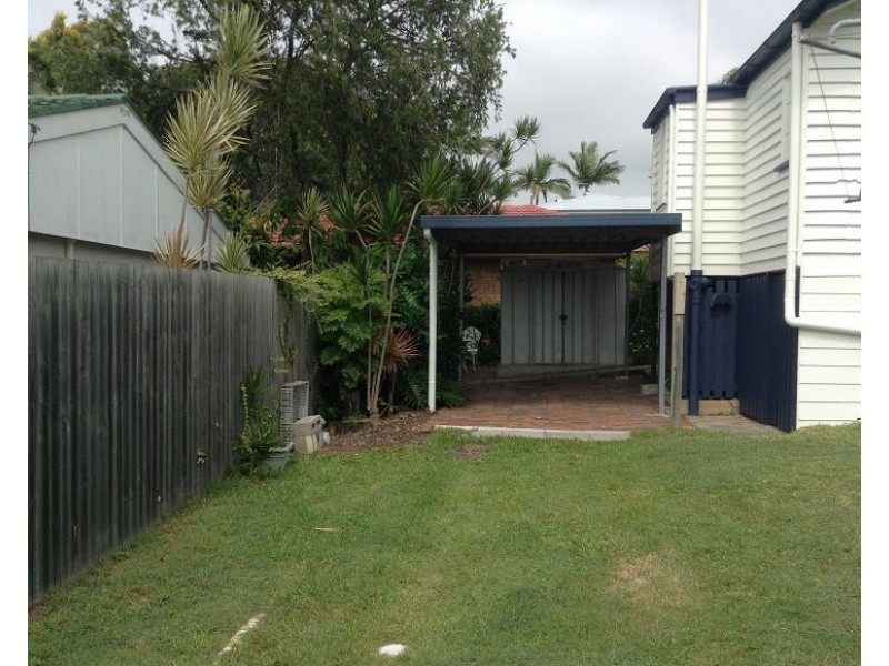 54 Curtis Street, Manly QLD 4179