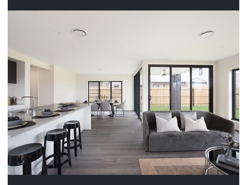 14 Majestic Crescent, Hemmant QLD 4174