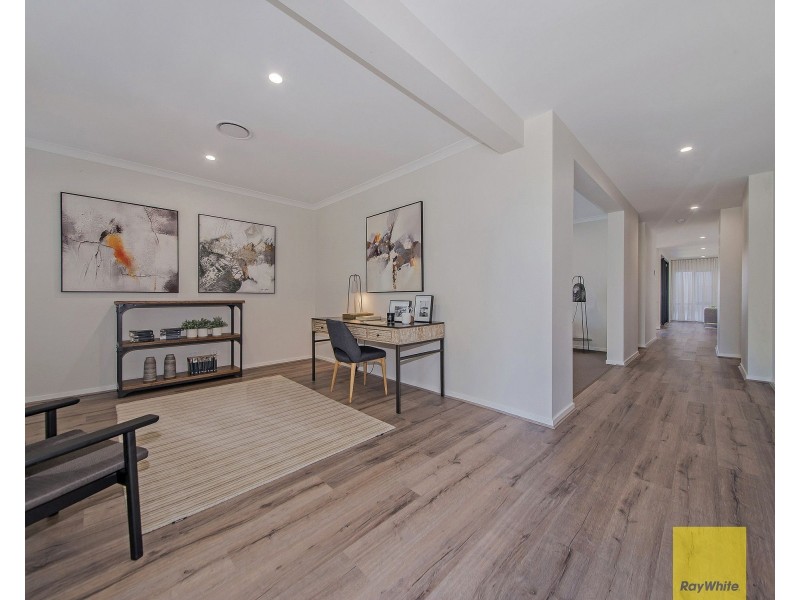 9 Majestic Crescent, Hemmant QLD 4174