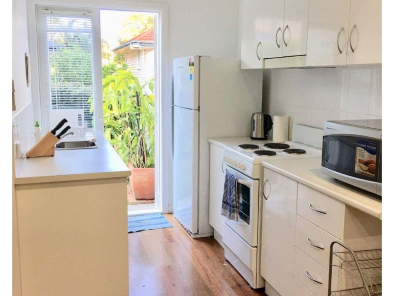 37b Perkins Street, Upper Mount Gravatt QLD 4122