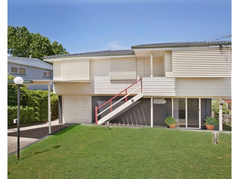 48 Roseberry Parade, Wynnum West QLD 4178