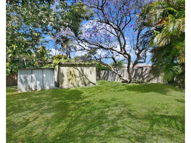 48 Roseberry Parade, Wynnum West QLD 4178