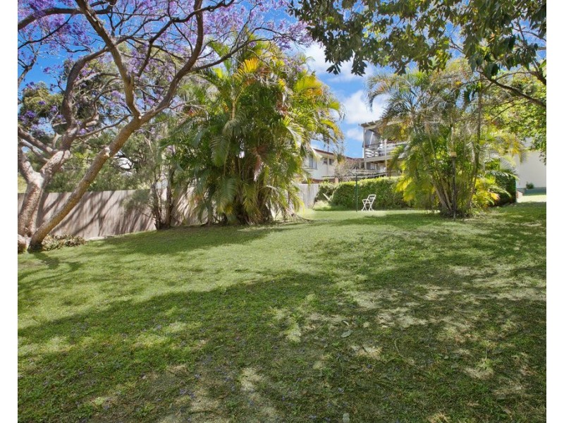 48 Roseberry Parade, Wynnum West QLD 4178
